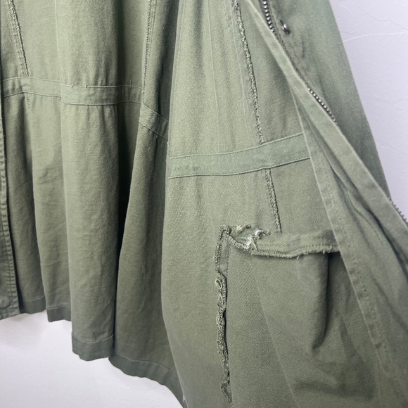 Torrid Utility Jacket, Olive Green Zip up - Picture 15 of 16